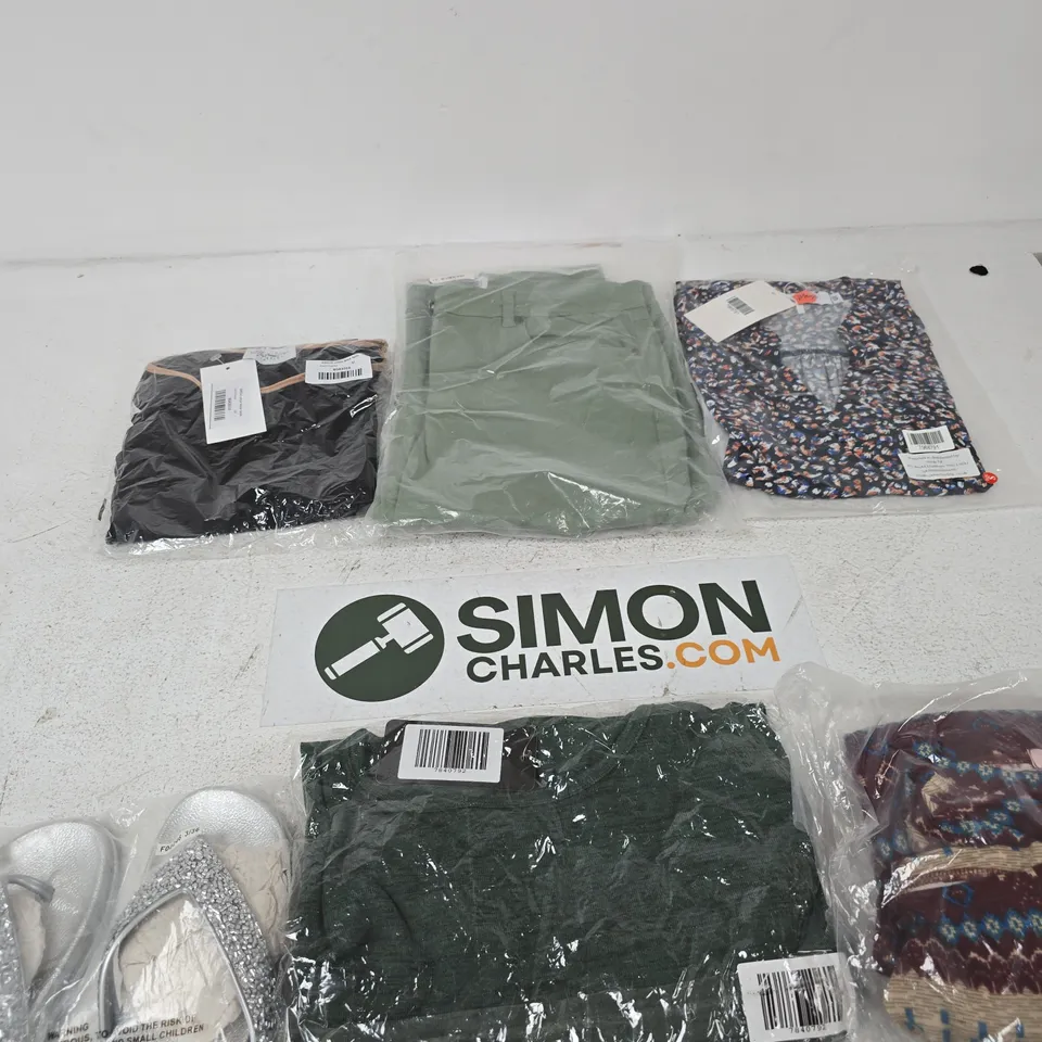 BOX OF APPROXIMATELY 15 ASSORTED ITEMS INCLUDING SPOT ON SANDLES, MS GENIUS CLOTHING GREEN JUMPER AND EMELIA COLOUR BLOCK TUNIC IN BLACK