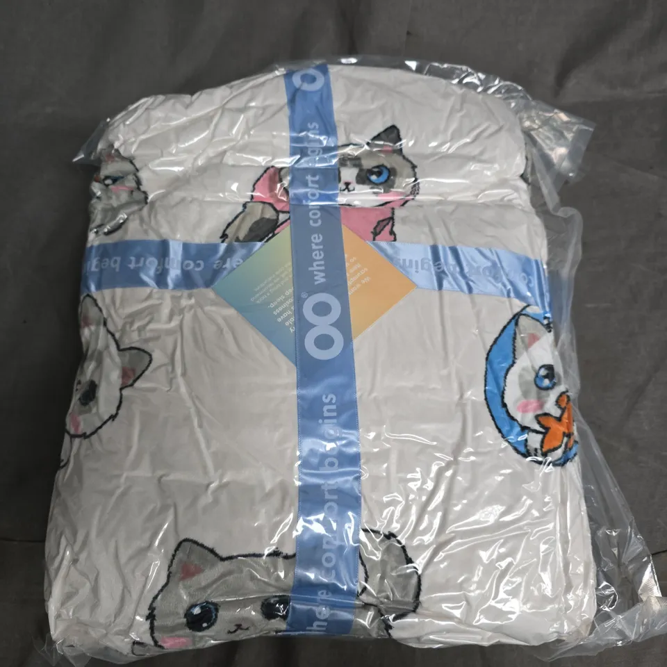 SEALED OODIE OVERSIZED HOODED BLANKET - CATS