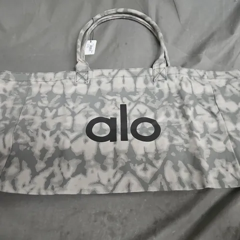 ALO TOTE BAG – GREY CAMOUFLAGE 