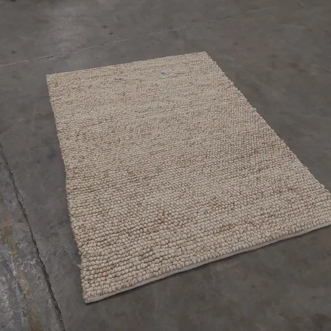 QUALITY DESIGNER AREA RUG - APPROXIMATELY 172 x 120cm