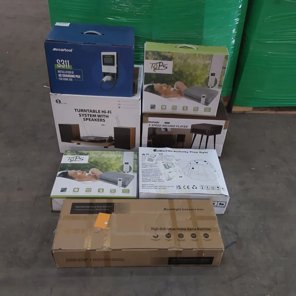 PALLET OF ASSORTED CONSUMER PRODUCTS TO INCLUDE: ELECTRIC CAR CHARGER, HI-FI SYSTEM WITH SPEAKERS, 3-SPEED RECORD PLAYER, ELECTRIC BLANKETS, MOONLIGHT TREASURE BOX GAME MACHINE, BABY ACTIVITY SET ECT