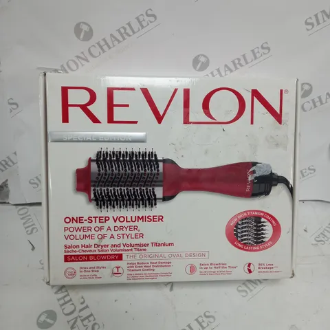 REVLON ONE-STEP VOLUMISER