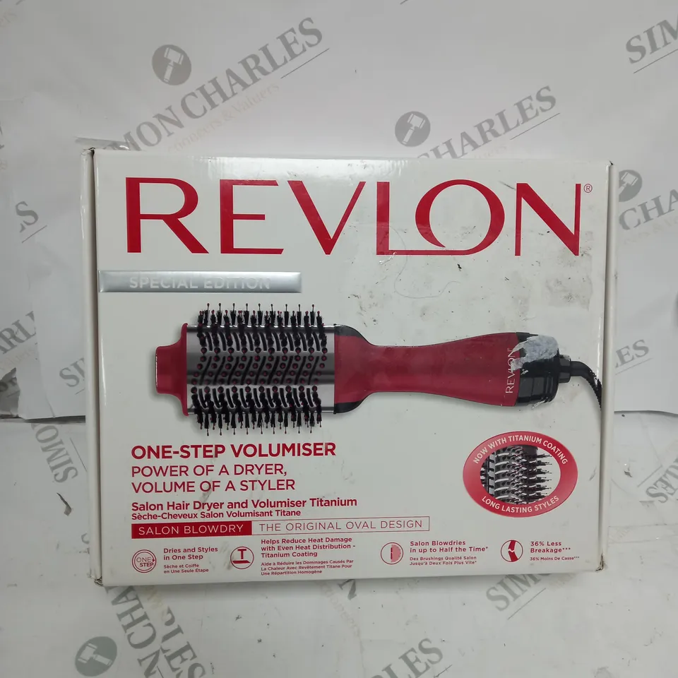 REVLON ONE-STEP VOLUMISER 