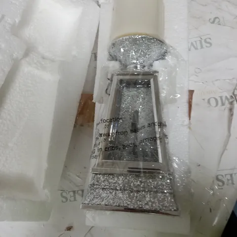 BOXED JM BY JULIEN MACDONALD FLAMELESS CANDLE HOLDER WITH SWIRLING GLITTER