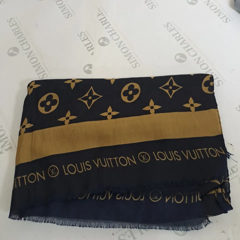 LOUIS VUITTON SCARF 
