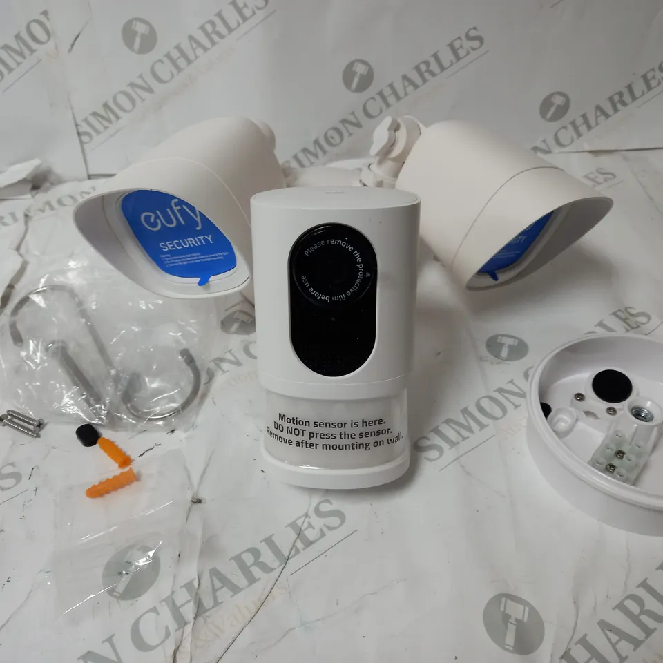 EUFY SECURITY POWERFUL FLOODLIGHT CAMERA WITH 2K FULL HD RECORDING