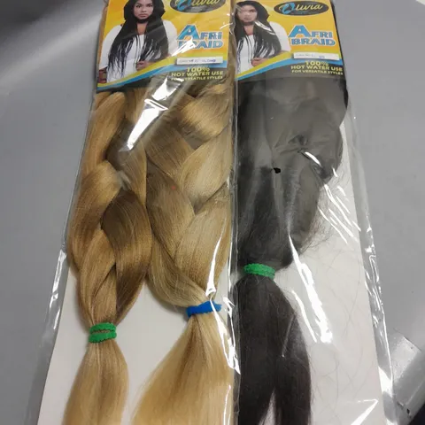LOT OF APPROX 20 OLIVIA COLLECTION AFRI BRAID HAIR PIECES. 2 COLOURS