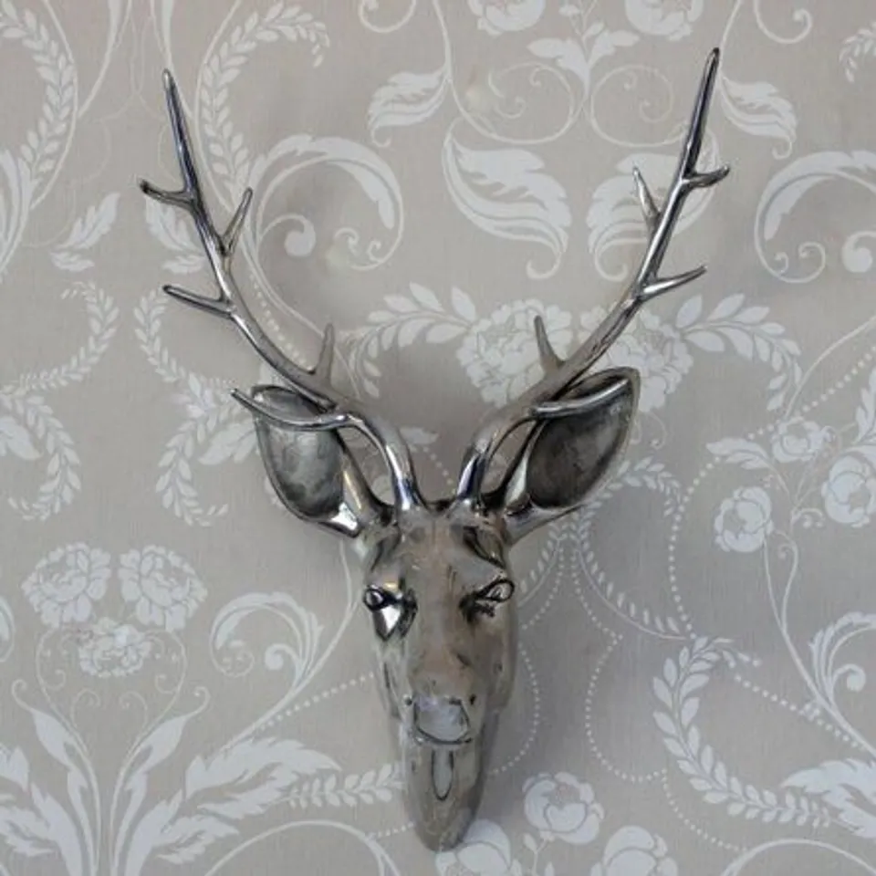STAGS HEAD WALL DOOR 