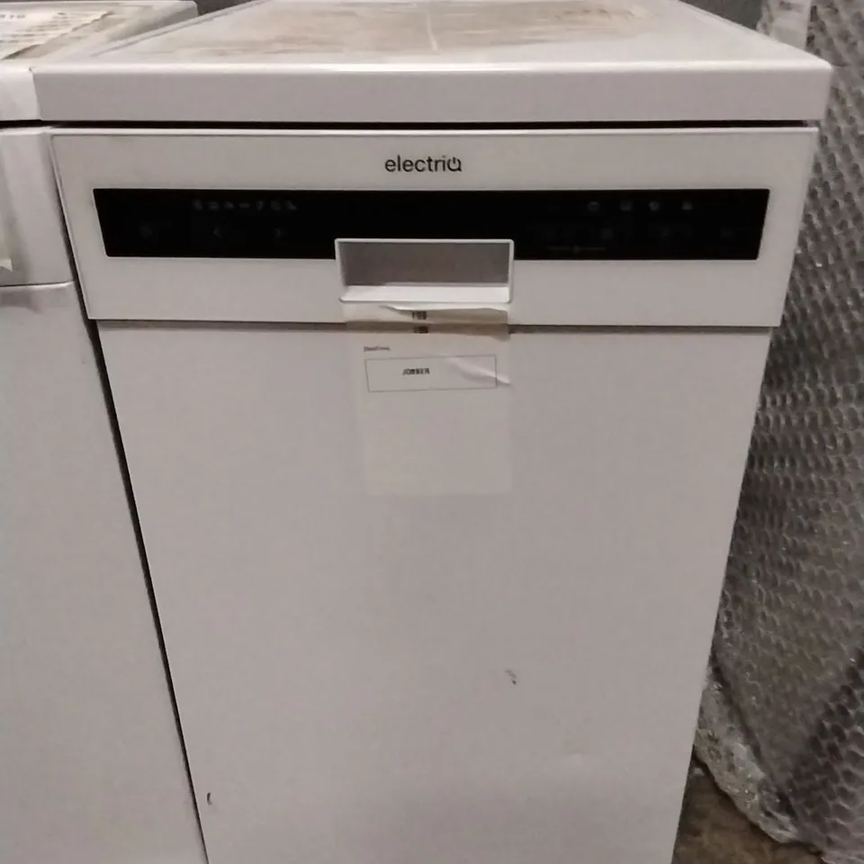 ELECTRIQ SERIES 2 FREESTANDING SLIMLINE DISHWASHER - D-RATED WHITE EQDW45PW