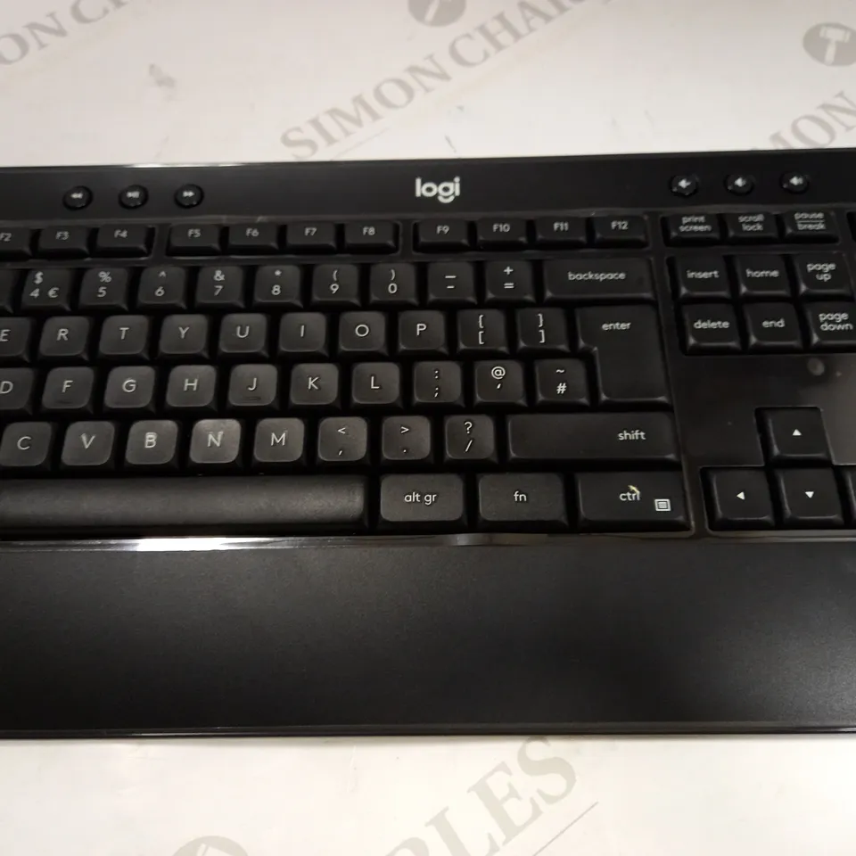 LOGITECH ADVANCED WIRELESS KEYBOARD AND MOUSE 
