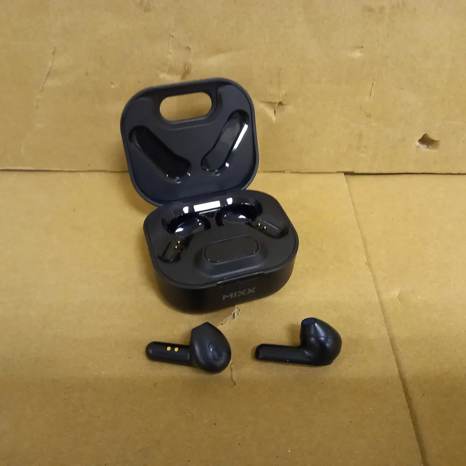 MIXX STREAMBUDS HYBRID CHARGE TRUE WIRELESS EARBUDS