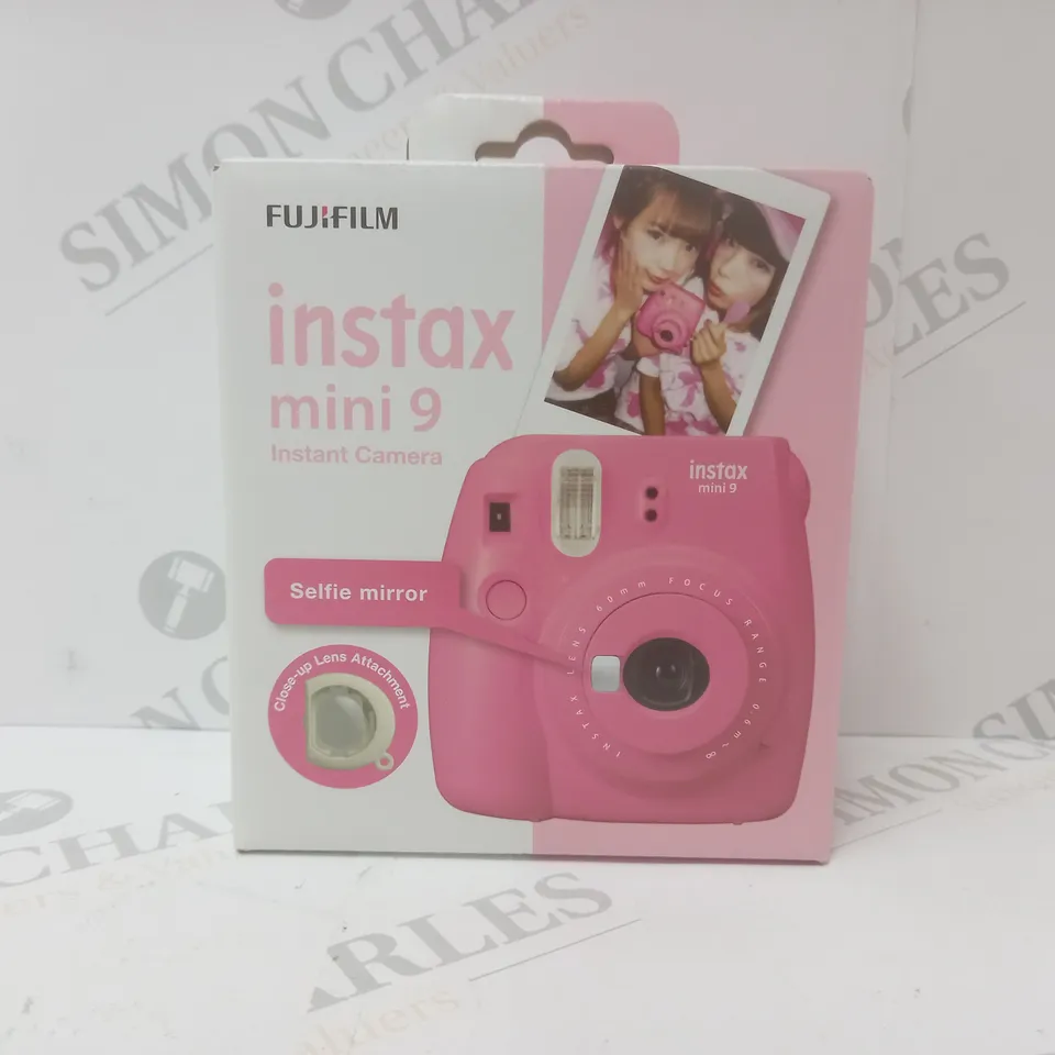 BRAND NEW BOXED FUJIFILM INSTAX MINI 9 INSTANT CAMERA - FLAMING PINK