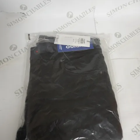 BAGGED JACK AND JONES DENIM JEANS SIZE W32