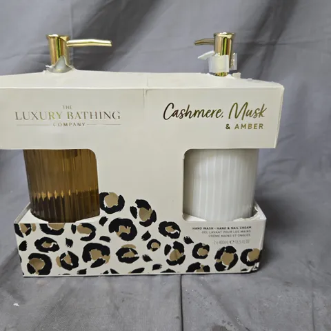 THE LUXURY BATHING COMPANY CASHMERE MUSK & AMBER HAND WASH & HAND CREAM DUO – BOXED