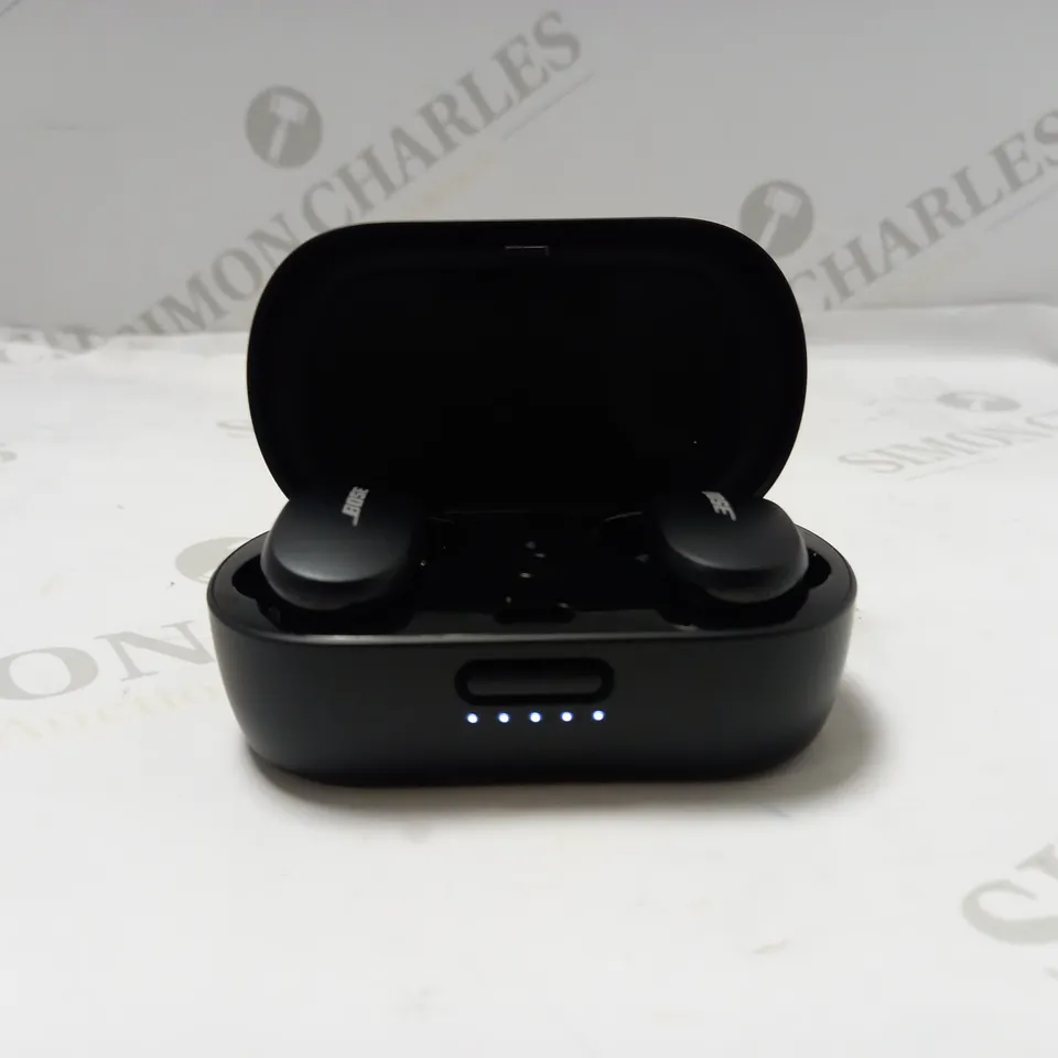 BOSE QUIETCOMFORT EARBUDS NOISE CANCELLING HEADPHONES