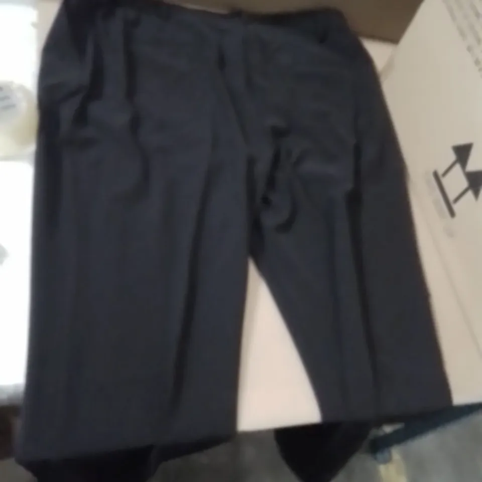 BOX CONTAINING APPROXIMATELY 20 BRAND NEW CAPSULE TAPERED BLACK TROUSERS 20R-22R