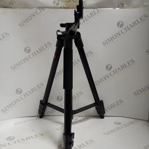 BOXED VICTIV BLACK TRIPOD
