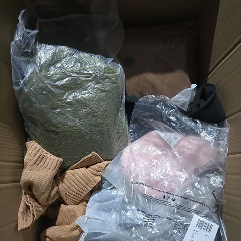 LARGE BOX OF APPROXIMATELY 25 ASSORTED CLOTHING ITEMS IN VARIOUS COLOURS, STYLES AND SIZES - COLLECTION ONLY