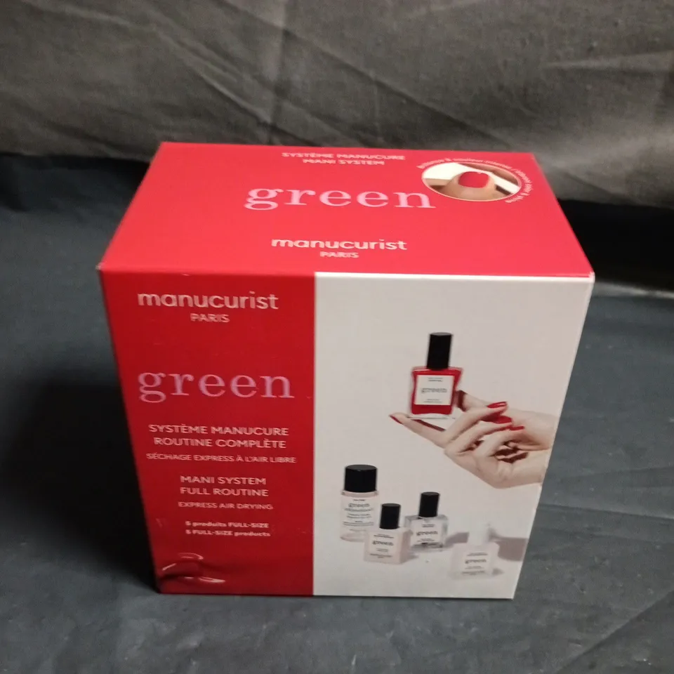 MANUCURIST PARIS GREEN NAIL SYSTEM – COMPLETE NAIL CARE KIT