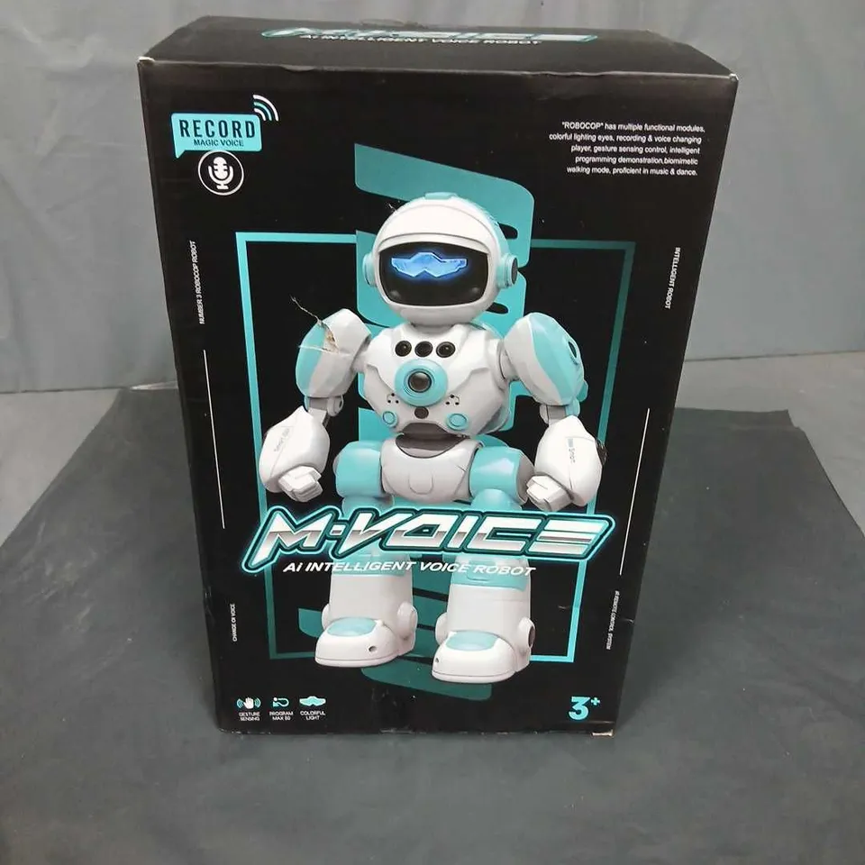 M-VOICE AI INTELLIGENT VOICE ROBOT – BOXED TOY (3+)