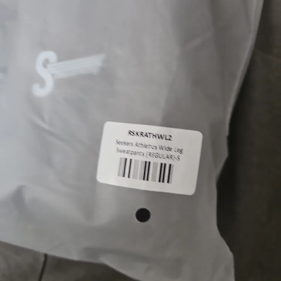 BAGGED SISTERS & SEEKERS SWEATPANTS – UK SIZE S (REGULAR S)