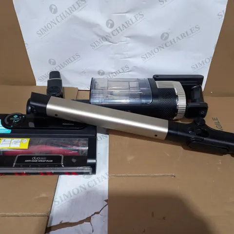 SHARK CORDLESS STICK VACUUM CLEANER PET PRO MODEL