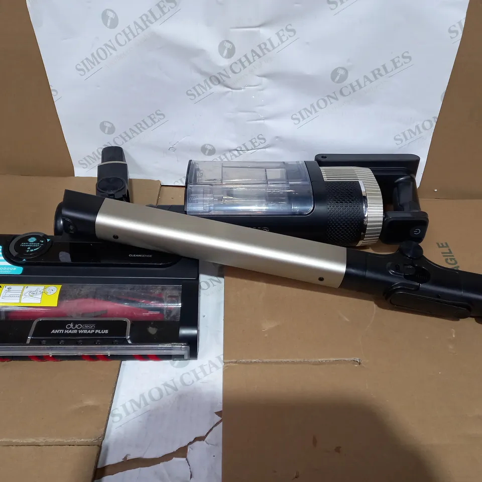 SHARK CORDLESS STICK VACUUM CLEANER PET PRO MODEL