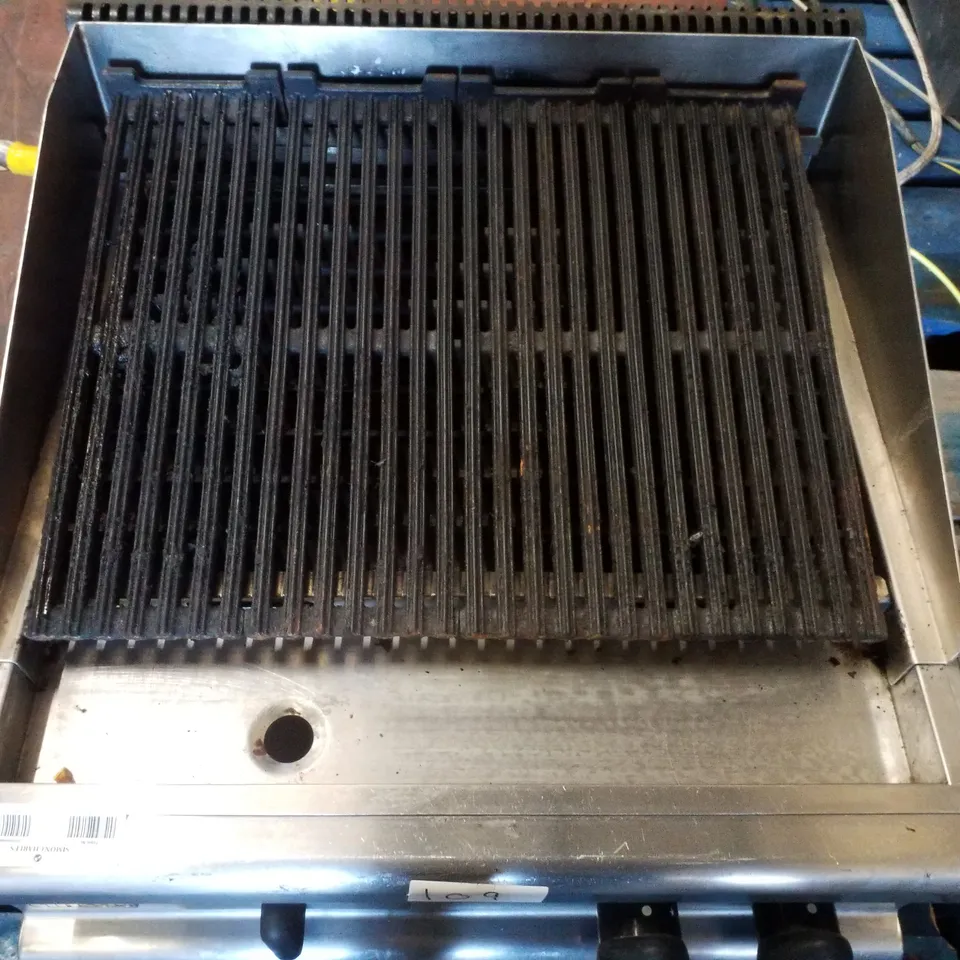 LINCAT OPUS 700 PROPANE GAS CHARGRILL OG7401