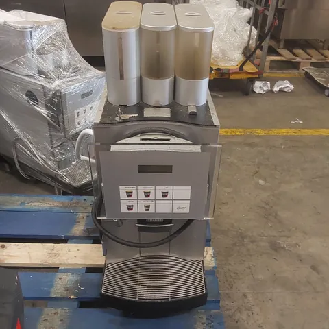 FRANKE SPECTRA VETRO 8 COMMERCIAL COFFEE MACHINE