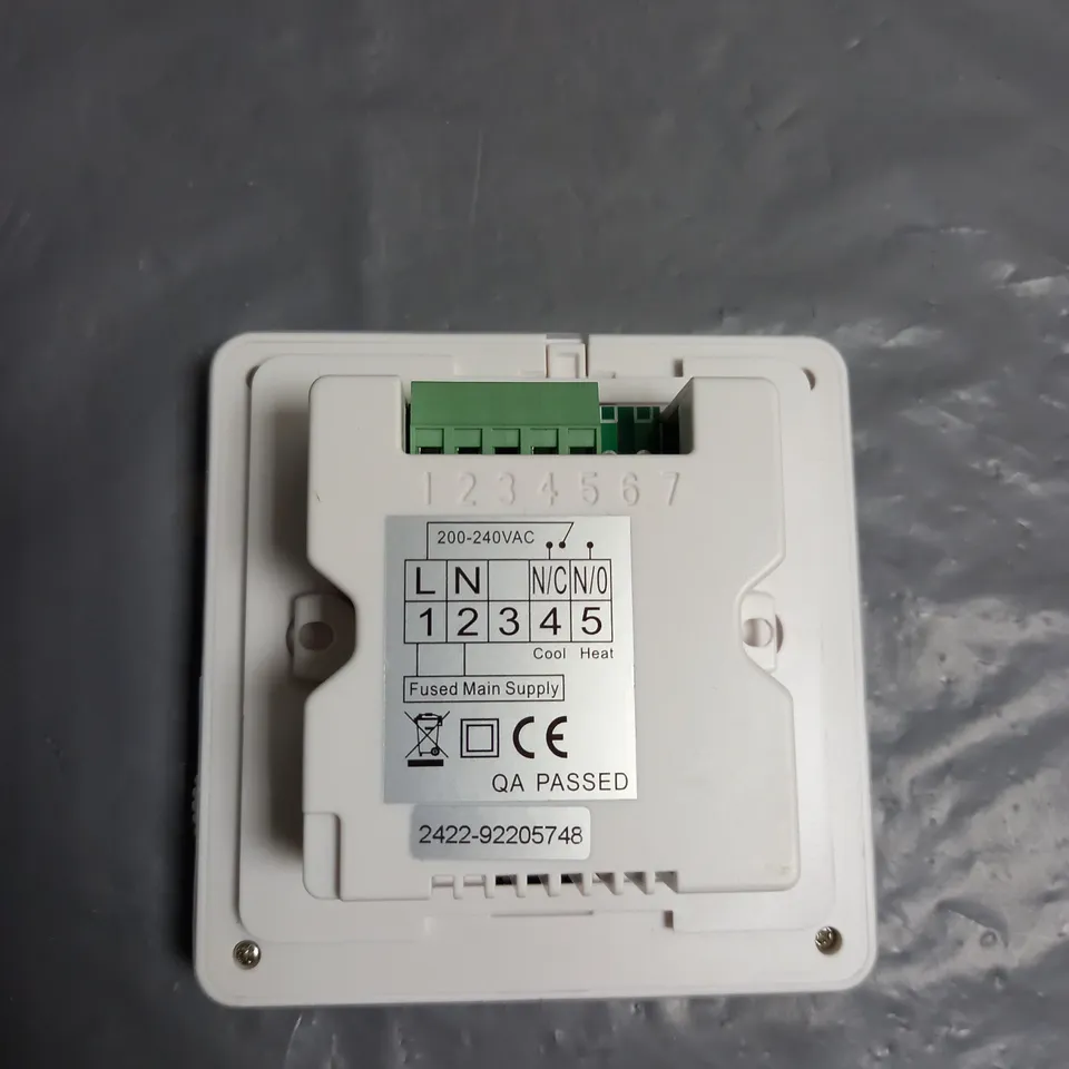 BOXED ESI ESRTP5 5 SERIES PROGRAMMABLE ROOM THERMOSTAT WHITE