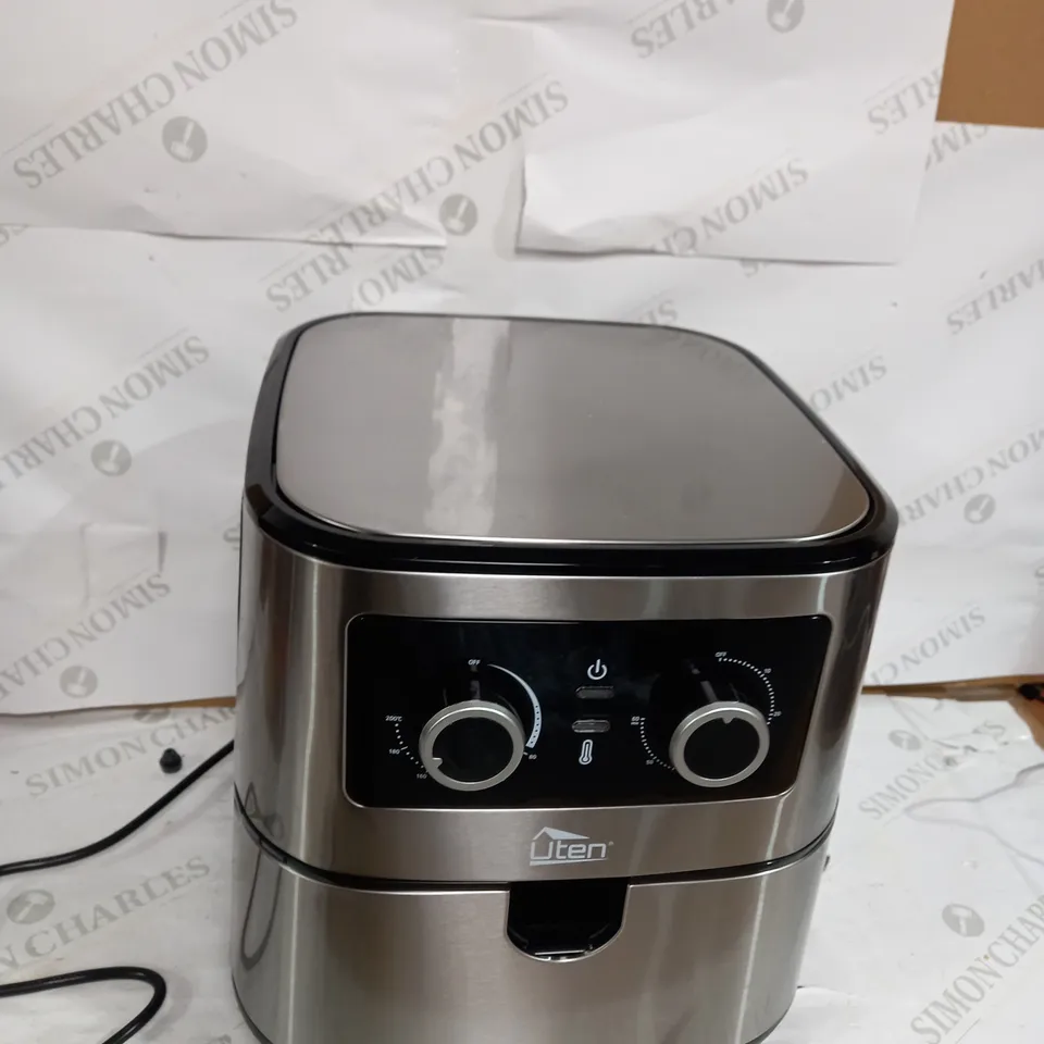 UTEN 5.5L 1700W AIR FRYER 