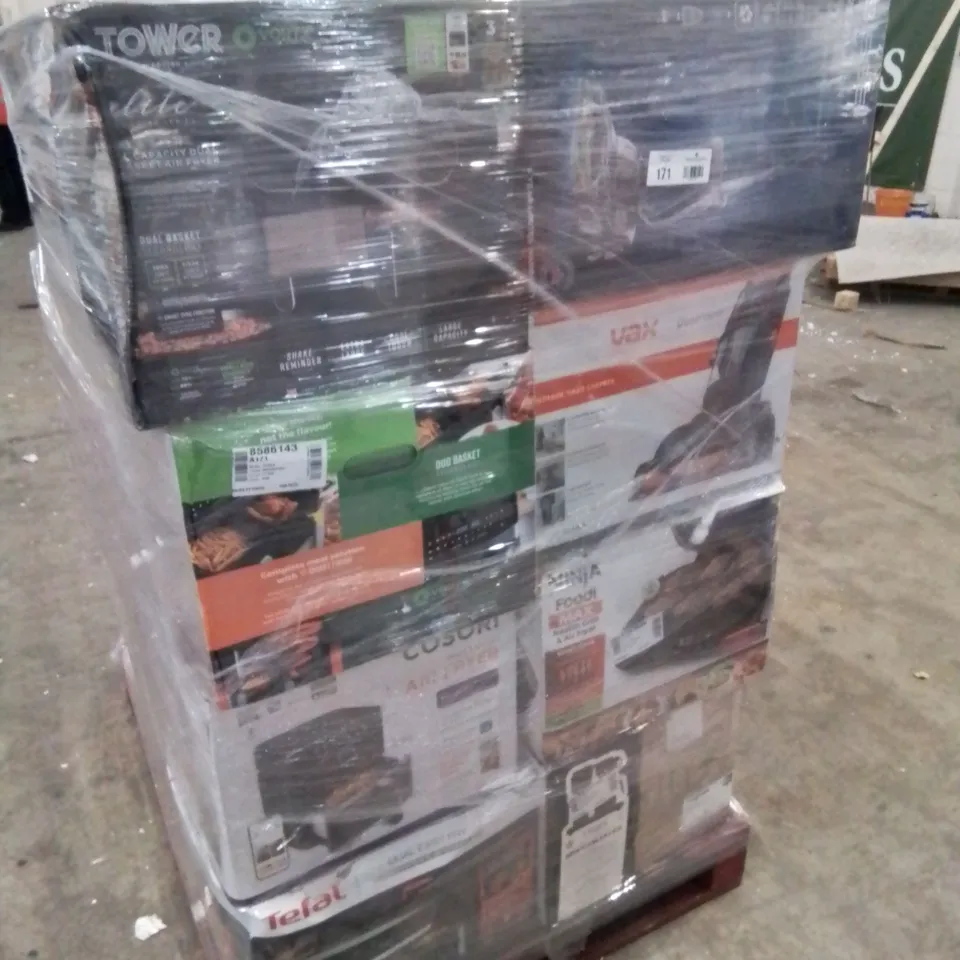 PALLET OF APPROXIMATELY 26 UNPROCESSED RAW RETURN HOUSEHOLD AND ELECTRICAL GOODS TO INCLUDE;