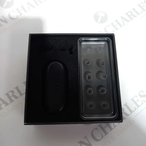 BOXED JVC EARPHONES 