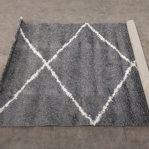BRAND NEW PACO HOME KALMAR AREA RUG - ANTHRACITE // SIZE: 140 X 200cm