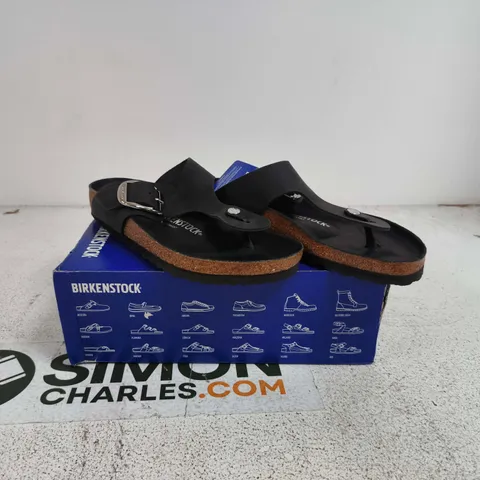 BIRKENSTOCK GIZEN BIG BUCKLE UK 7 BOXED