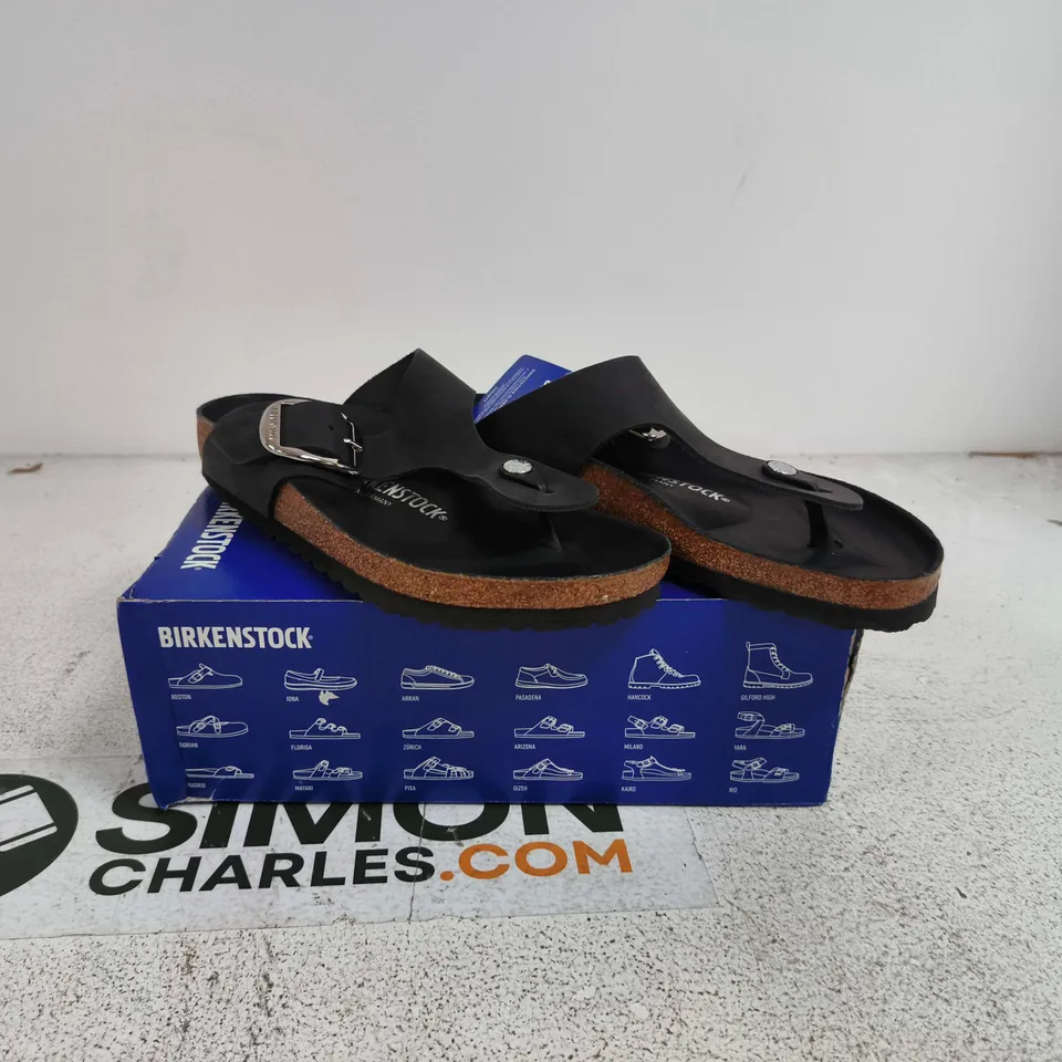 BIRKENSTOCK GIZEN BIG BUCKLE UK 7 BOXED