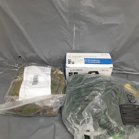APROXIMATELY 15 ASSORTED HOUSEHOLD ITEMS TO INCLUDE GARDEN HOSES , TORCHES , BAGS, ETC 