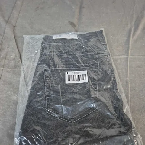 HOLLISTER DARK WASH DENIM JEANS, WAIST 31 X LEG 30