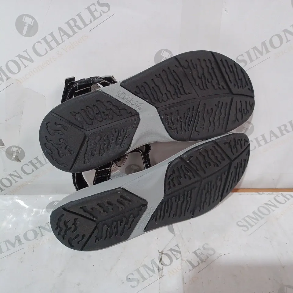 REGATTA GREY SANDALS - SIZE 7