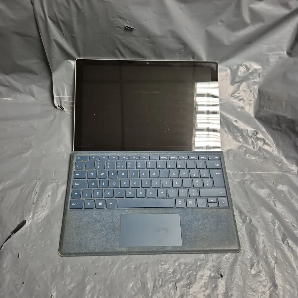 MICROSOFT SURFACE PRO TABLET - 1796 MODEL  