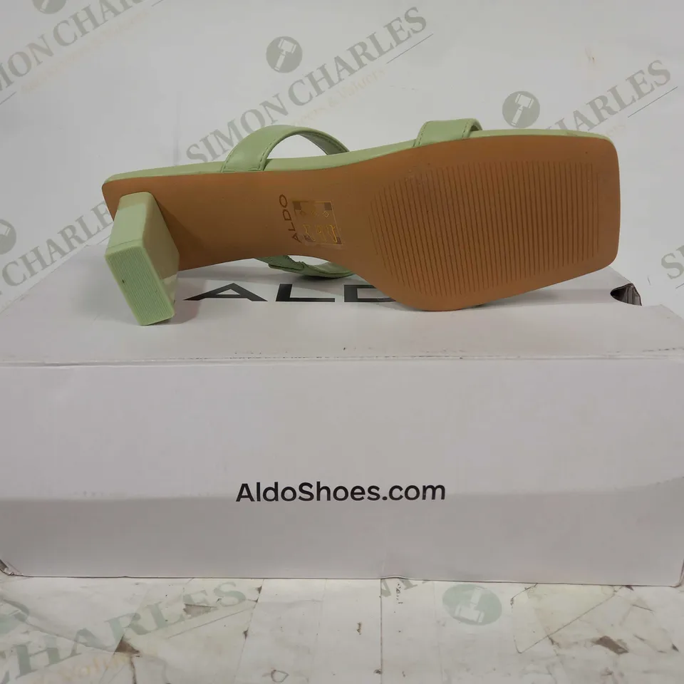 BOXED PAIR OF ALDO RANALASSI OPEN TOE HEELS IN GREEN UK SIZE 4.5