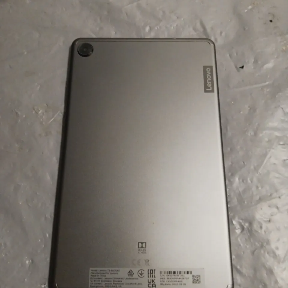 BOXED LENOVO SMART TAB M8 2 IN 1