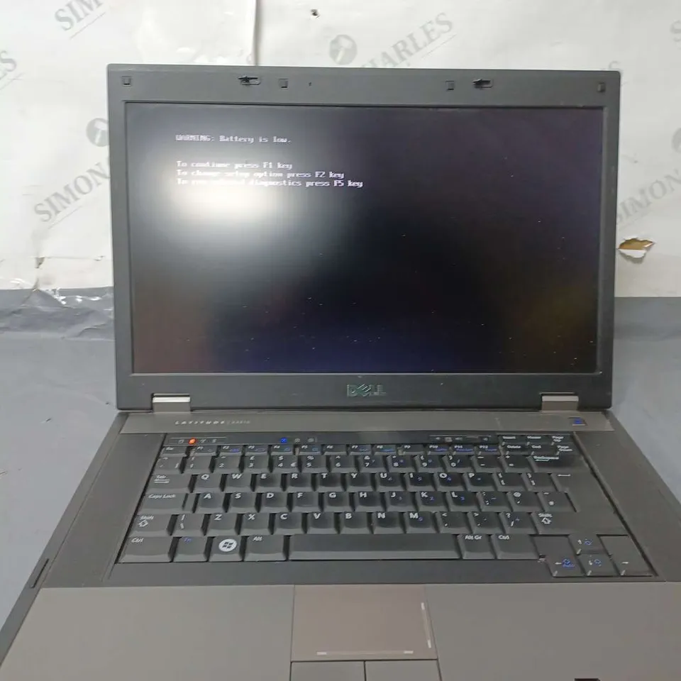 DELL LATITUDE E5510	15 INCH	I3 M 370 2.40GHZ