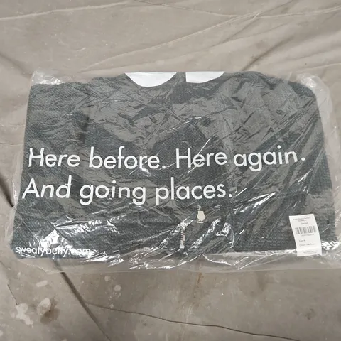 BAGGED SWEATY BETTY RESTFUL BOUCLE HALF ZIP SWEATSHIRT IN TREK GREEN - MEDIUM