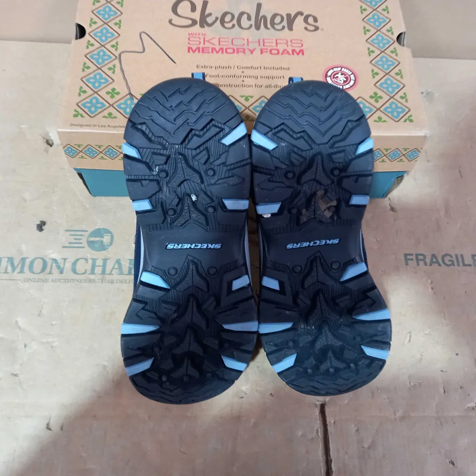 BOXED PAIR OF SKECHERS - SIZE 6.5