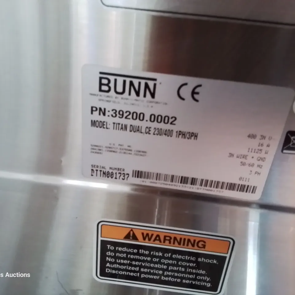 BUNN DUAL TITAN COMMERCIAL COFFEE BREWER