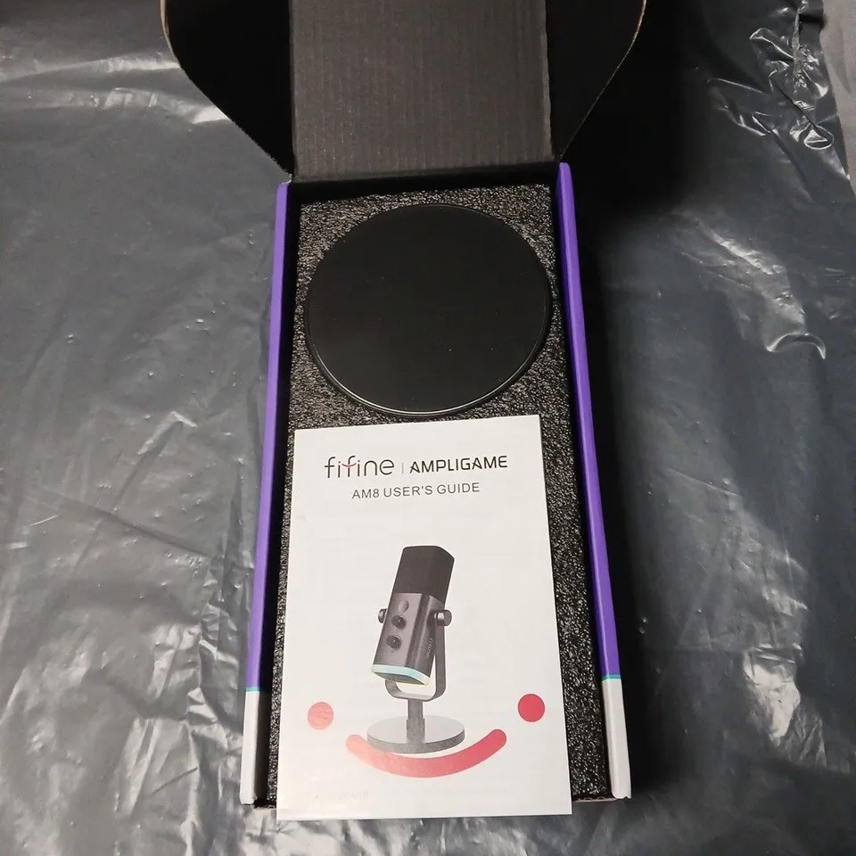 FIFINE AM8 DYNAMIC MICROPHONE – USB/XLR, FOR STREAMING & PODCASTING