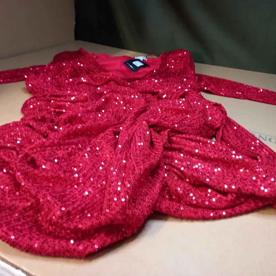 FASHION NOVA RED SEQUIN CENTER STAGE MINI DRESS - 3XL