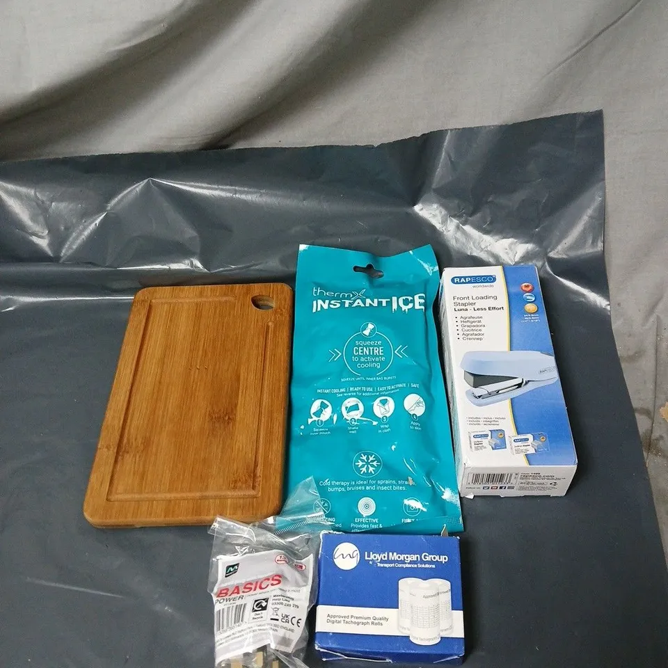 APPROXIMATELY 20 ASSORTED HOUSEHOLD ITEMS TO INCLUDE INSTANT ICE THERAPY, STAPLER, DIGITAL TACHOGRAPH ROLLS, PLUG ETC                                                                                   