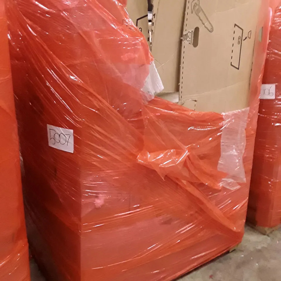 PALLET OF ASSORTED HOUSEHOLD GOODS AND PRODUCT TO INCLUDE; BEAR STEAM STERILIZED AND DRYER, PICO 20 LITRE MICROWAVE, SINGLE PERSON CHANGING TENT ETC